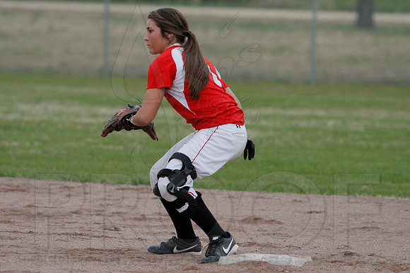 Harmony Grove @ Glen Rose softball 3-31-2014 (© Justin Manning) JWM_0137