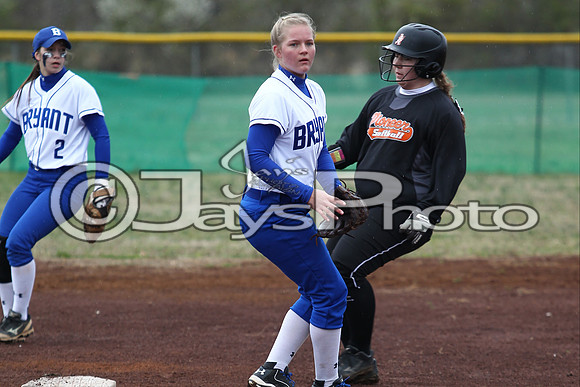 Bryant vs. Batesville softball 3-28-2015 (©Justin Manning) JWM_0038