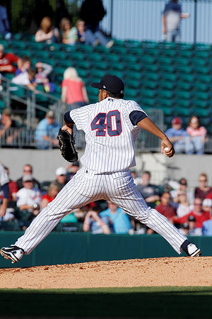 NW Arkansas Naturals @ Arkansas Travelers 4-21-12(Justin Manning)182