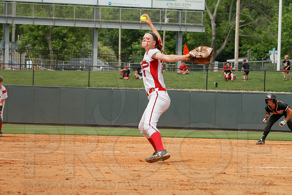 5A State Softball Finals Vilonia vs. White Hall 5-23-2014 (© Justin Manning) JWM_0062