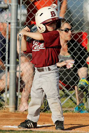 Panthers @ Mets 5-6 year old baseball 4-22-2014 (© Justin Manning) JWM_0012