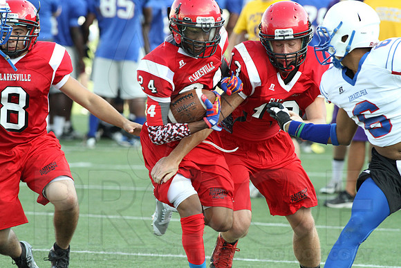 War Memorial 7 on 7 football 7-29-2014 (©Justin Manning) JWM_021