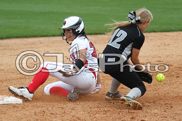 4A State Softball Finals Bauxite vs. Mena 5-22-2015 (©Justin Manning) JWM_0424