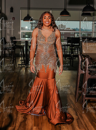 Ky Wilson (Little Rock Central Prom) 4-26-25_JWM_0044