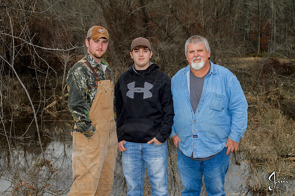 Austin Hicks senior pictures 12-29-13 (�Justin Manning) (�Justin Manning) (�Justin Manning) JWM_0058
