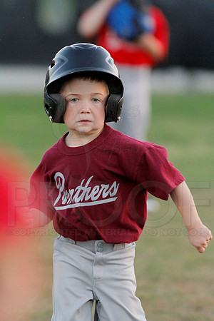Phillies vs. Panthers 5-6 year old 5-6-2014 (© Justin Manning) JWM_0115