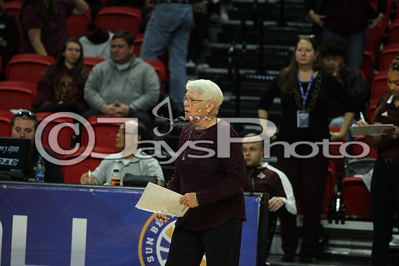 Louisiana vs. Texas State 11-18-17_JWM0217