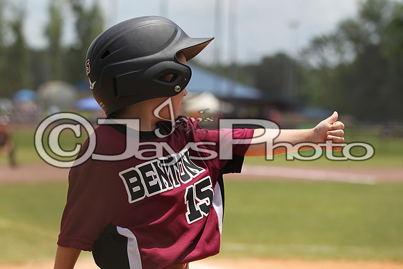 Benton (Cobb) vs. Benton (Jackson) Cal Ripken t-ball All-Stars 7-11-2015 (©Justin Manning) JWM_0146