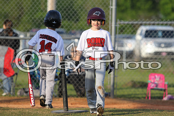 Bomb Squad vs Tigers 6-7 year old (Pitching Machine) 4-27-2015 (©Justin Manning) JWM_0222