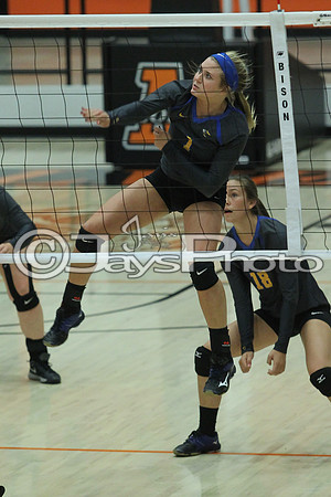 Sheridan @ Malvern Volleyball 9-11-17_JWM00071