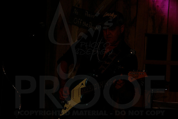 Midnight Hurricanes live at Boogies Bar and Grill 6-14-2014 (© Justin Manning) JWM_0169
