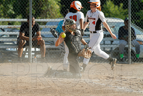 Ouachita @ Malvern Softball 5-6-2014 (© Justin Manning) JWM_0302