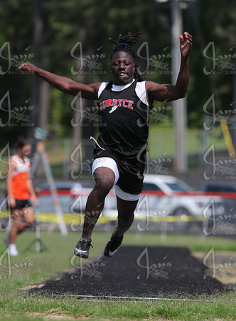 2A Region 8 District Track Meet 4-28-25_JWM_0298