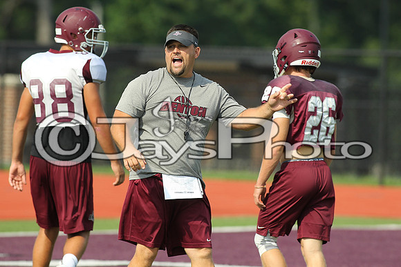 Benton Football Practice 8-4-17_JWM00227