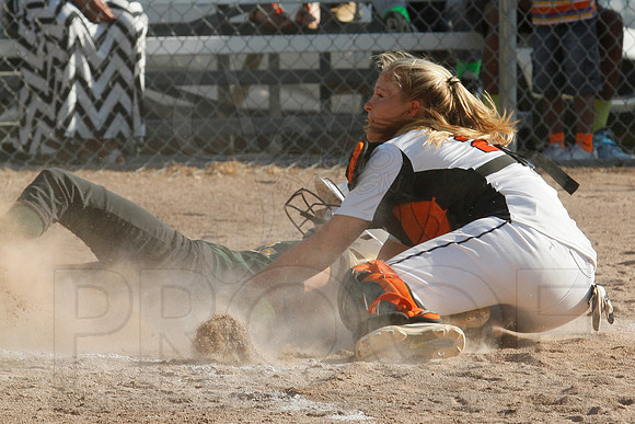 Ouachita @ Malvern Softball 5-6-2014 (© Justin Manning) JWM_0259