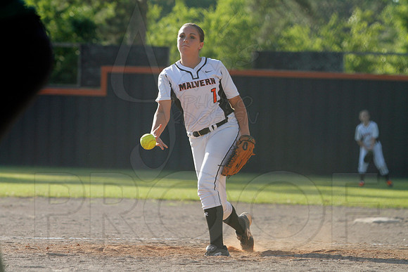 Ouachita @ Malvern Softball 5-6-2014 (© Justin Manning) JWM_0355