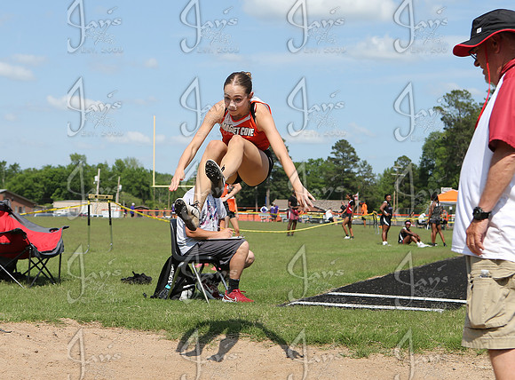 2A Region 8 District Track Meet 4-28-25_JWM_0579