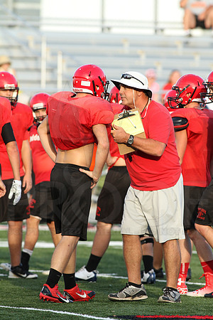 Harmony Grove Football Team Camp (Practice) 7-15-2014 (©Justin Manning) JWM_321