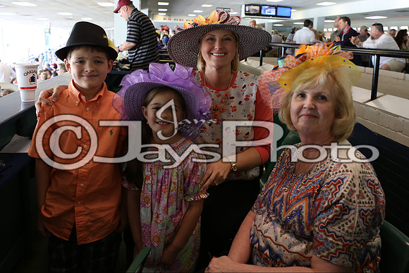 Arkansas Derby Day 4-11-2015 (©Justin Manning) JWM_0297
