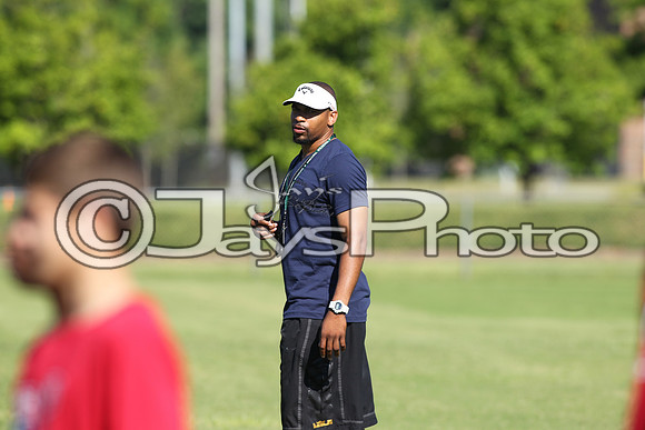 Tyrell Johnson Football Camp 6-10-17_JWM00093