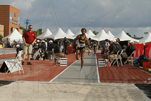NCAA West Track and Field Preliminaries 5-30-2014 (© Justin Manning) JWM_0101