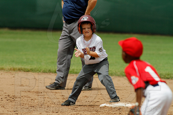 Benton vs. Fordyce 5-6 year old All Stars 6-28-2014 (©Justin Manning) JWM_113