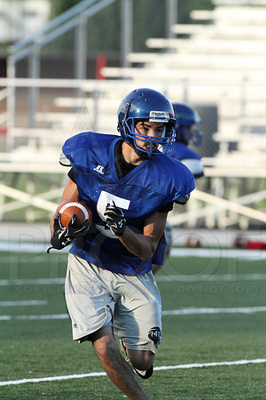 Harmony Grove Football Team Camp (Practice) 7-15-2014 (©Justin Manning) JWM_286