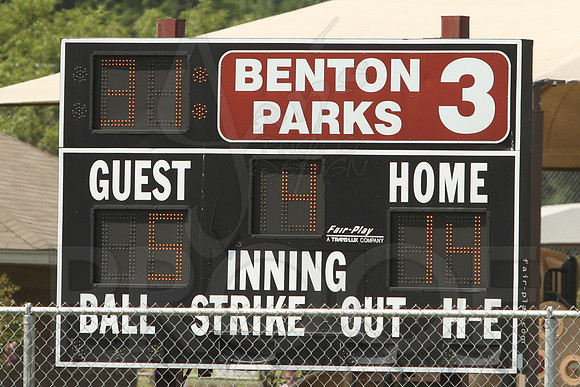 Benton vs. Mountain Home 5-6 year old All Stars 7-12-2014 (©Justin Manning) JWM_133
