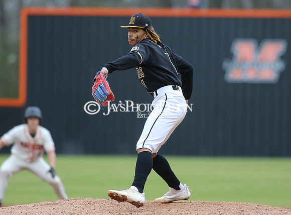 Dequeen @ Malvern baseball 3-18-22_JWM_0156