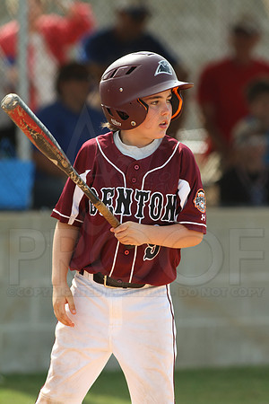 Benton-Midkiff vs. Bryant-Griffin 8 year old (Cal Ripken) 7-20-2014 (©Justin Manning) JWM_269