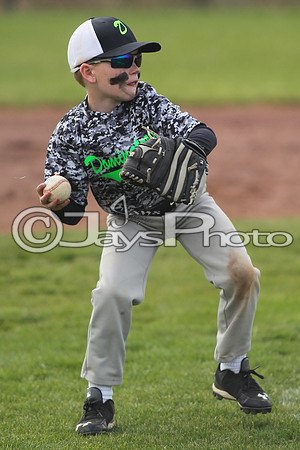 White Hall Dominators vs. Greenbrier Cannons 2-28-16 JWM_0071