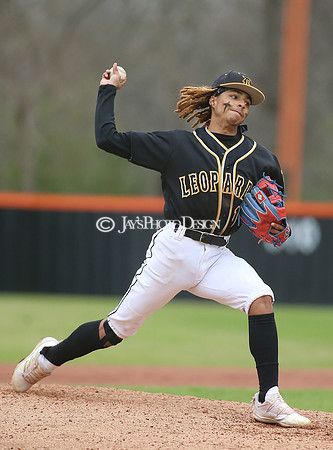 Dequeen @ Malvern baseball 3-18-22_JWM_0007