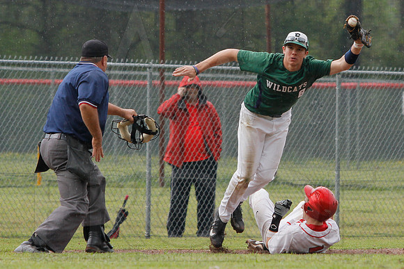 Episcopal @ Glen Rose 4-21-2014 (© Justin Manning) JWM_0151