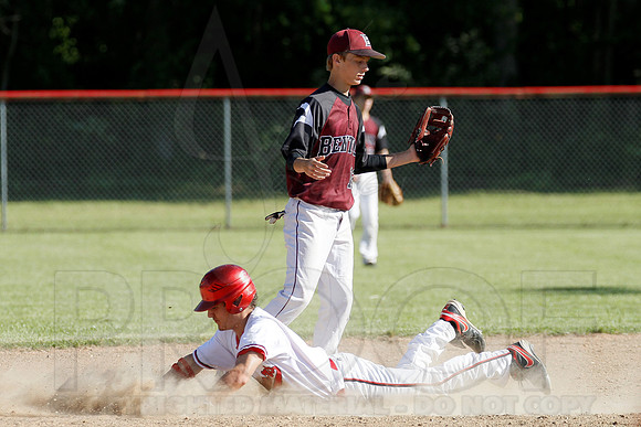 Benton (Freshman) @ Glen Rose 4-23-12(Justin Manning)047