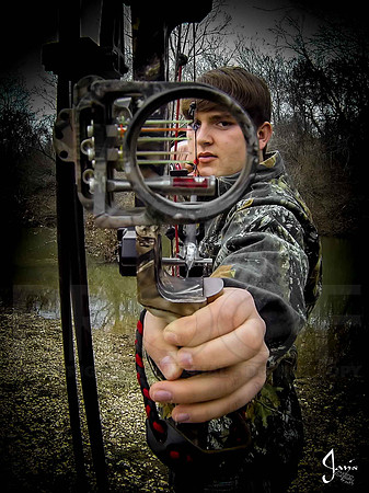 Austin Hicks senior pictures 12-29-13 (�Justin Manning) (�Justin Manning) (�Justin Manning) JWM_0146