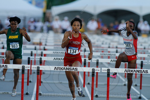 NCAA West Track and Field Preliminaries 5-31-2014 (© Justin Manning) JWM_0476