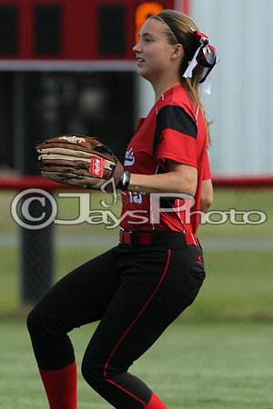 Bauxite @ Harmony Grove softball 4-21-2015 (©Justin Manning) JWM_0068