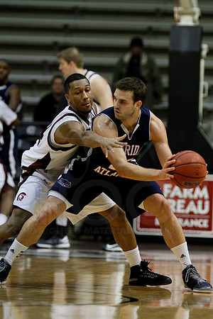 FAU @ UALR 1-24-13 (Justin Manning)0034