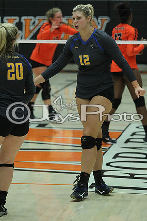 Sheridan @ Malvern Volleyball 9-11-17_JWM00220
