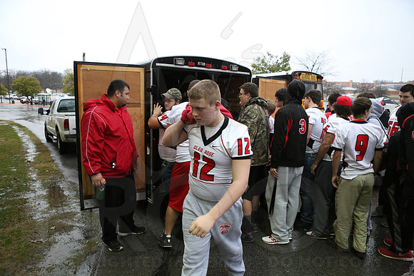 Glen Rose vs. Charleston 12-21-13 (©Justin Manning) (©Justin Manning) JWM0034 0034