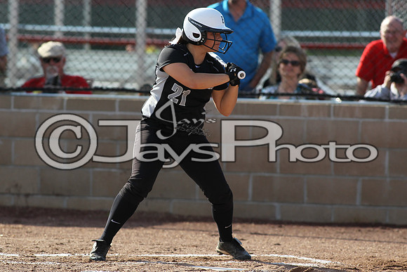Bauxite @ Harmony Grove softball 4-21-2015 (©Justin Manning) JWM_0197