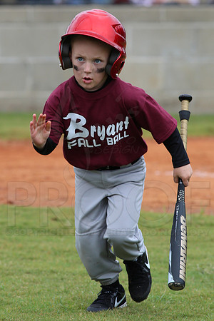 Bryant Fall Ball 9-13-2014 (©Justin Manning) JWM_222