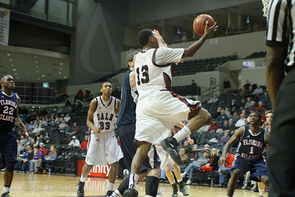 FAU @ UALR 1-24-13 (Justin Manning)0366