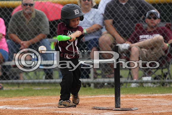 Benton (Cobb) vs. Benton 5-6 year old All-Stars 6-14-2015 (©Justin Manning) JWM_0074