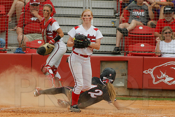 5A State Softball Finals Vilonia vs. White Hall 5-23-2014 (© Justin Manning) JWM_0342