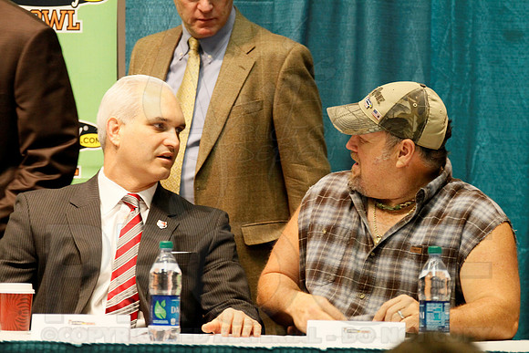 Go Daddy Press Conference (Larry the Cable Guy) & Mayor Luncheon 1-4-13 (Justin Manning)0013