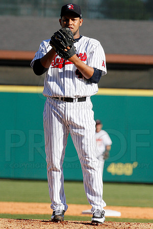 NW Arkansas Naturals @ Arkansas Travelers 4-21-12(Justin Manning)076
