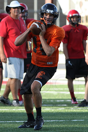 Harmony Grove Football Team Camp (Practice) 7-15-2014 (©Justin Manning) JWM_176