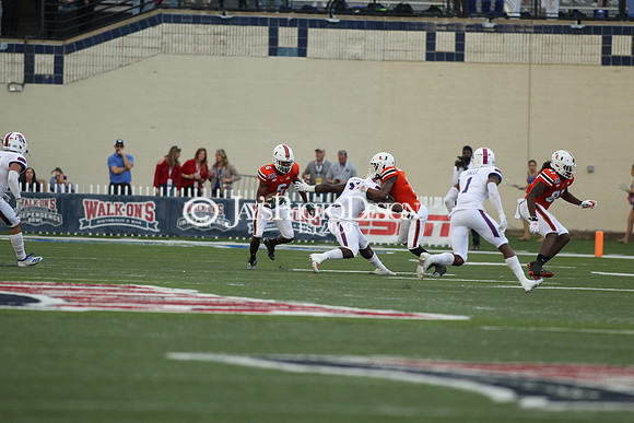 z191226_Independence Bowl Louisiana Tech vs Miami_Manning_1240