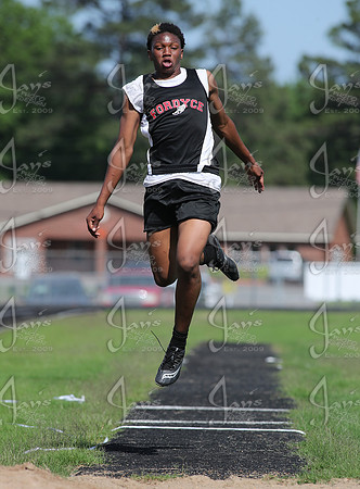 2A Region 8 District Track Meet 4-28-25_JWM_0638